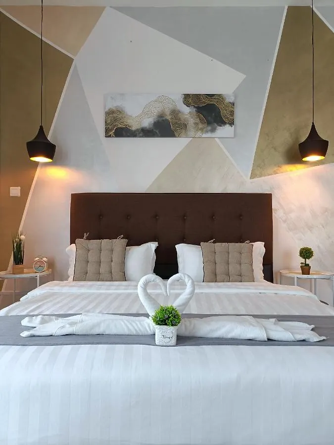 Owl Nest Suite' At Aeropod Sovo Kota Kinabalu Apartment