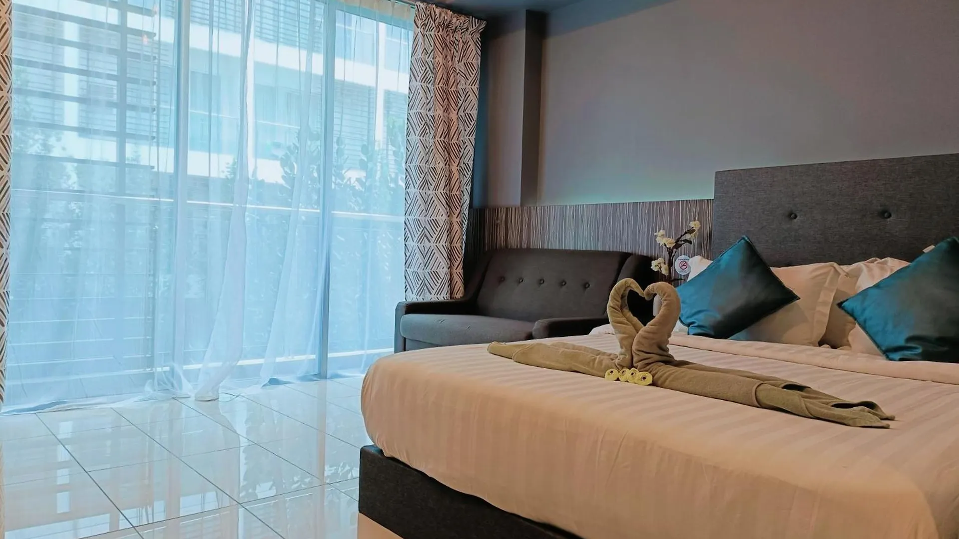 Owl Nest Suite' At Aeropod Sovo Kota Kinabalu 0*,  Ma­lay­sia