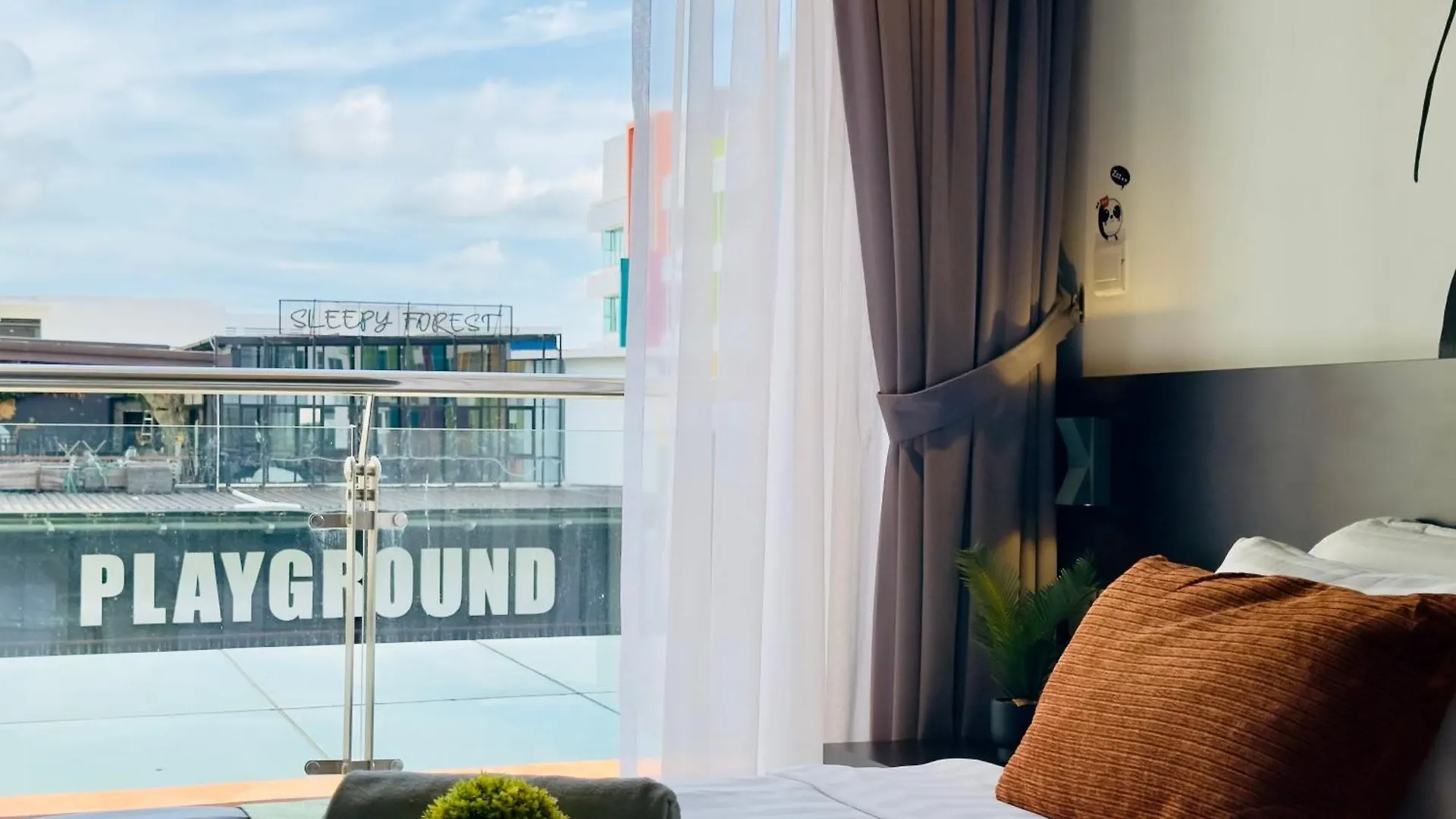 Owl Nest Suite' At Aeropod Sovo Kota Kinabalu 0*,  Ma­lay­sia